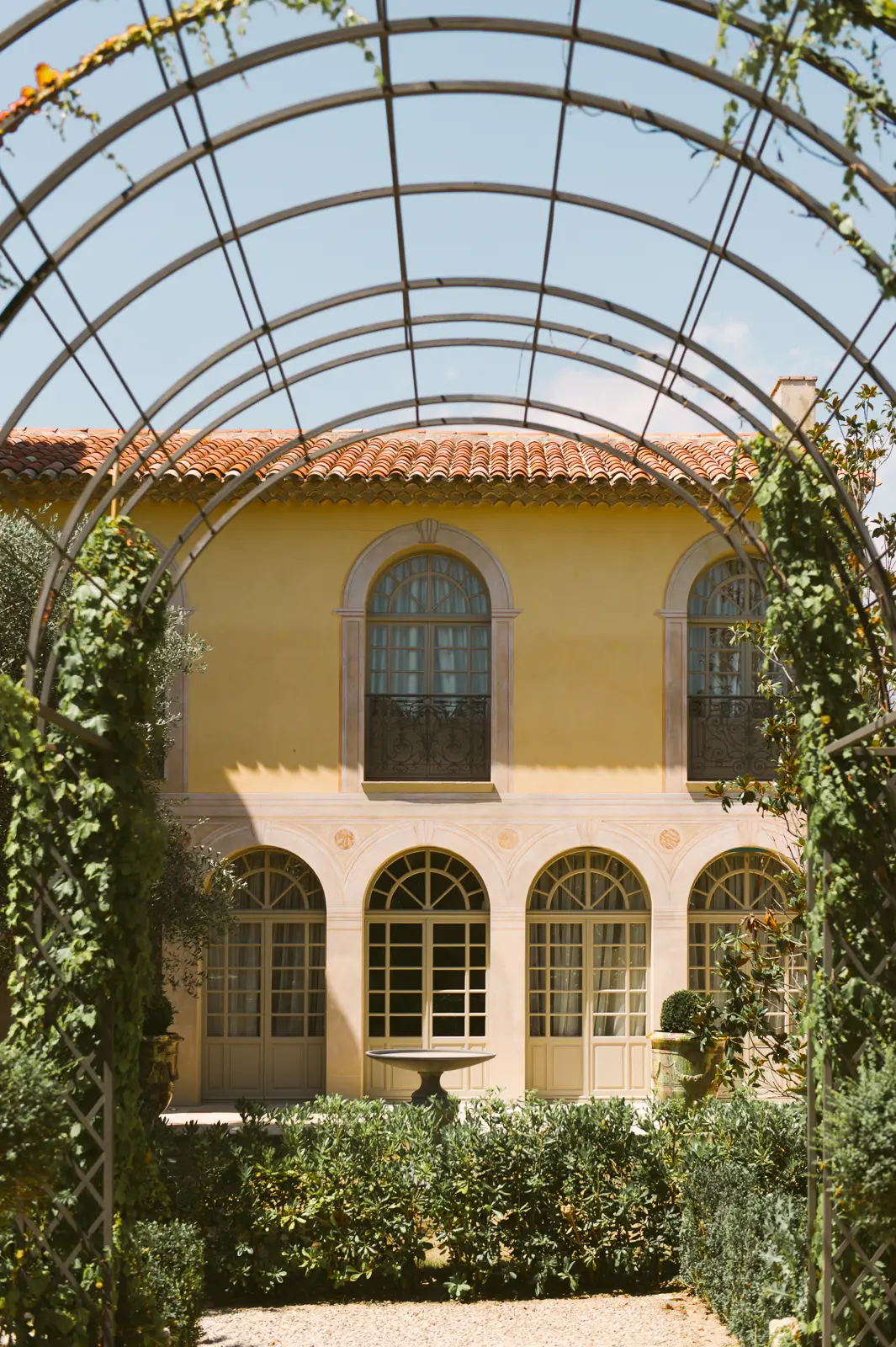 Château Diter wedding photographed near Grasse in the South of France, image 3