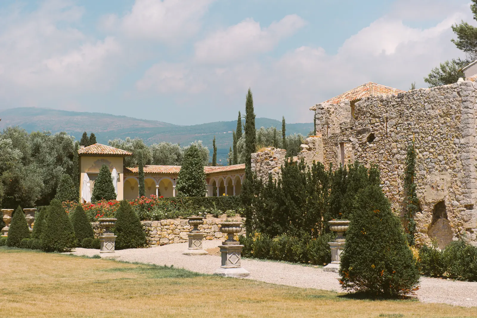 Château Diter wedding photographed near Grasse in the South of France, image 2