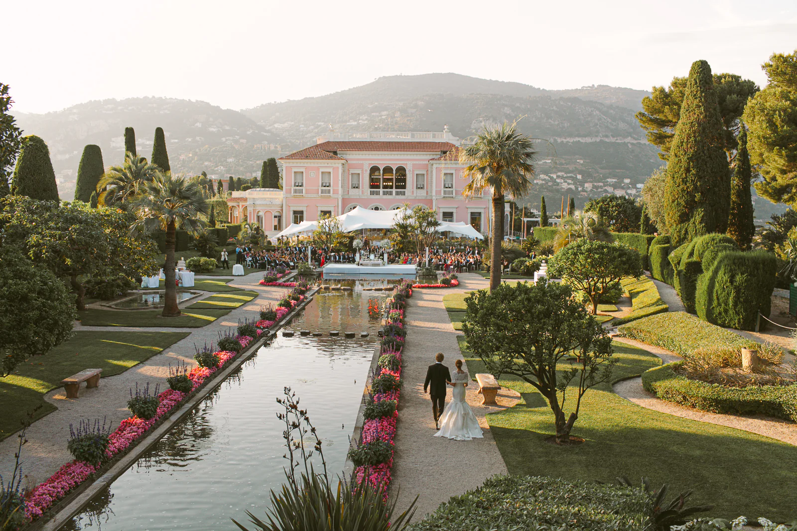 Real wedding photographed at Villa Ephrussi de Rothschild on Saint-Jean-Cap-Ferrat