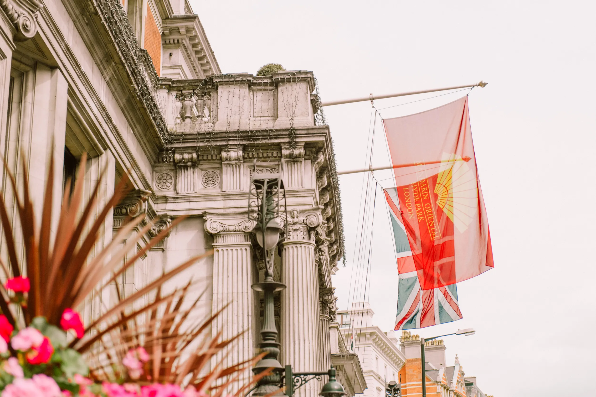 London hotel wedding venue photographed by Janis Ratnieks