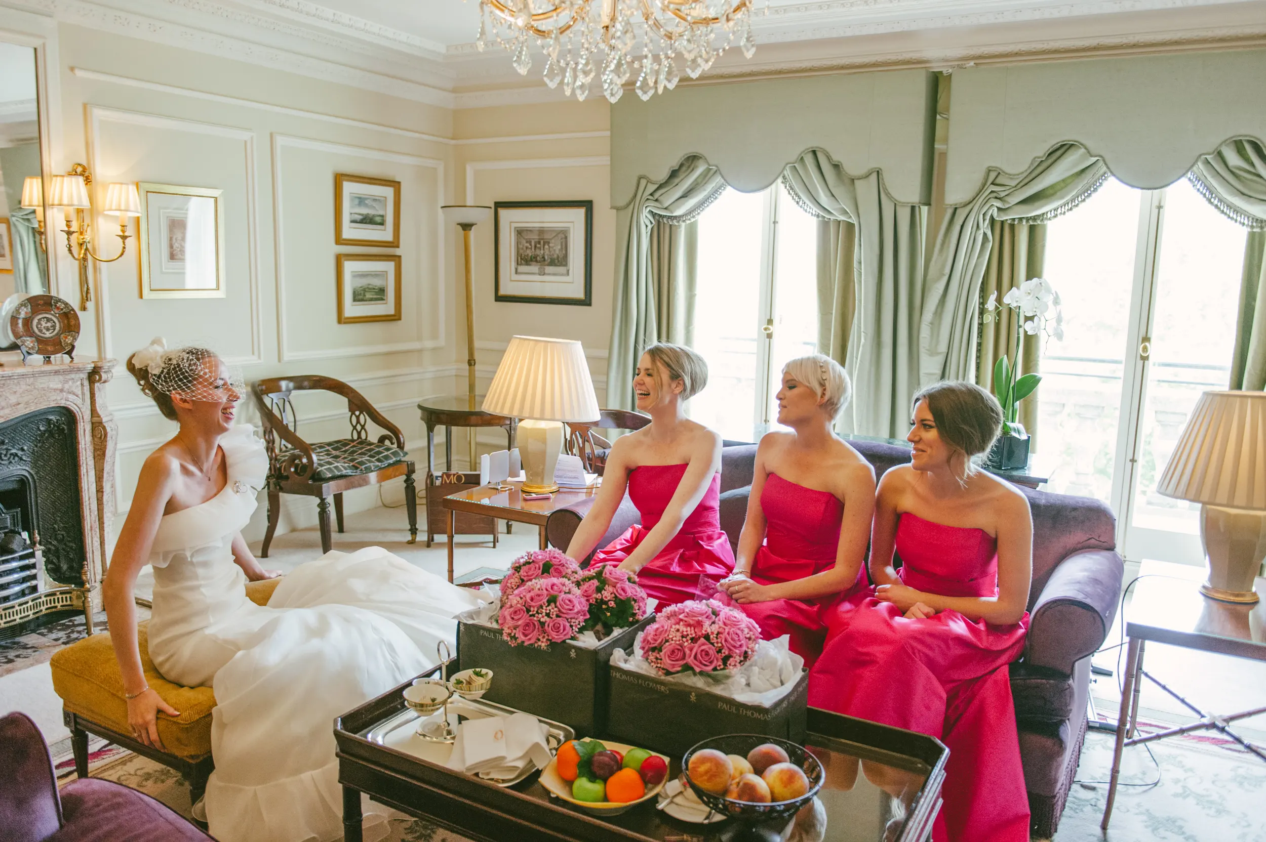 Fiona and her bridesmaids getting ready at the hotel